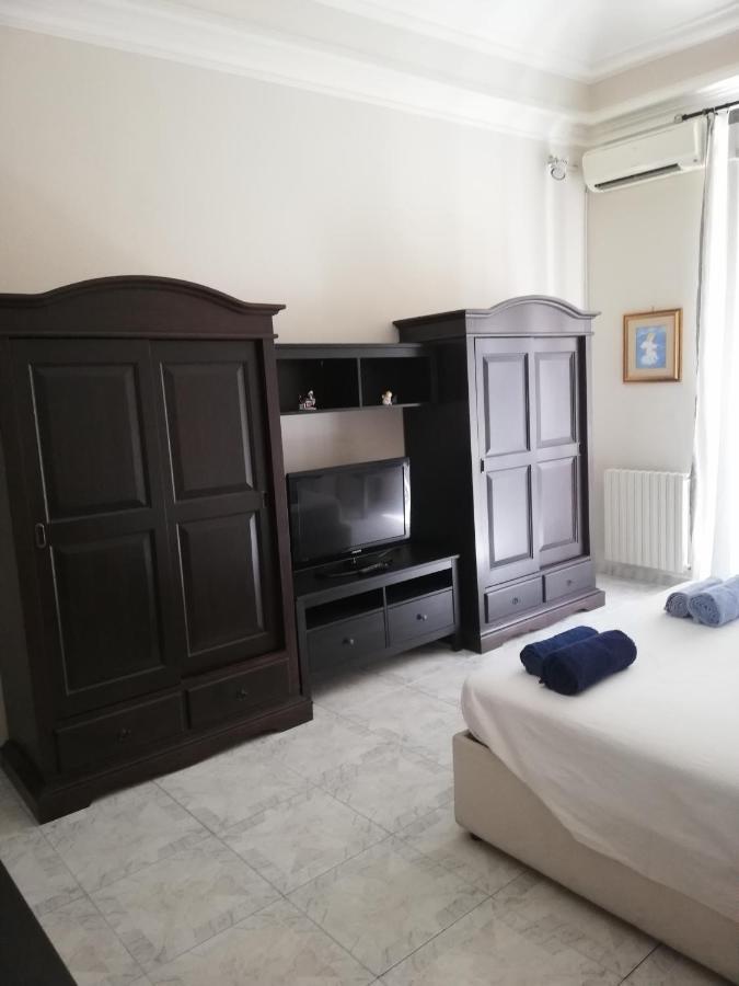 Inna'S Rooms In The History Center Катания Экстерьер фото